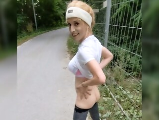 big tits video Tranny jogging nude in public! After blowjob with cum on ass around town! blowjob video mov